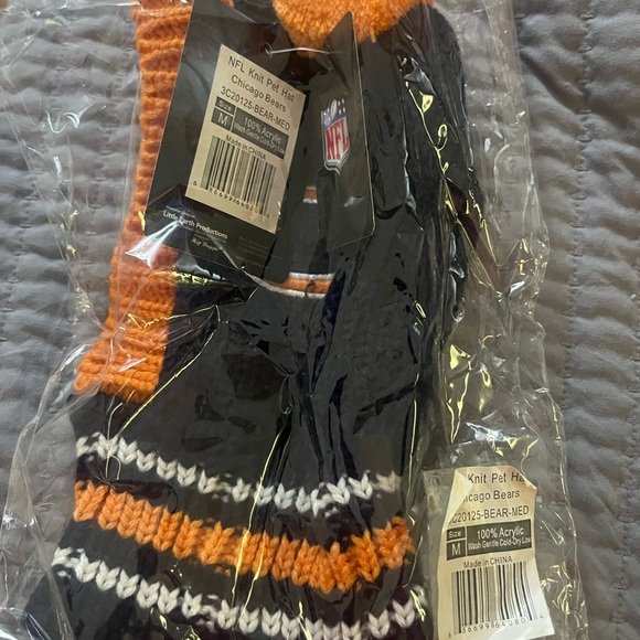 Chicago BEARS NFL Official Licensed Ski Hat for Dogs in color Navy/Orange - Picture 3 of 4